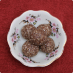 Flaxseed (Avisaginjala) laddu
